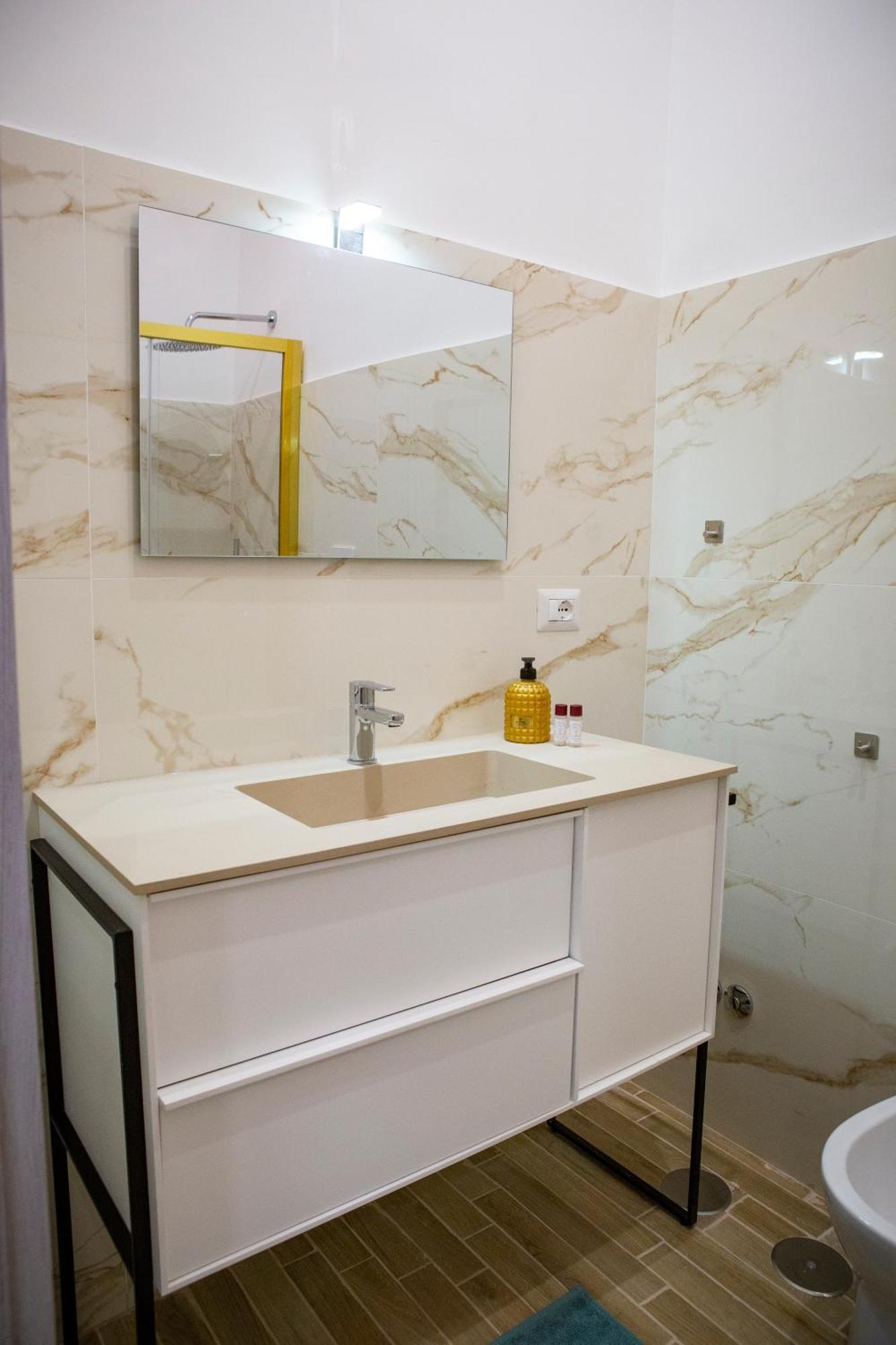 Bed and Breakfast Napoli Skyport Exterior foto